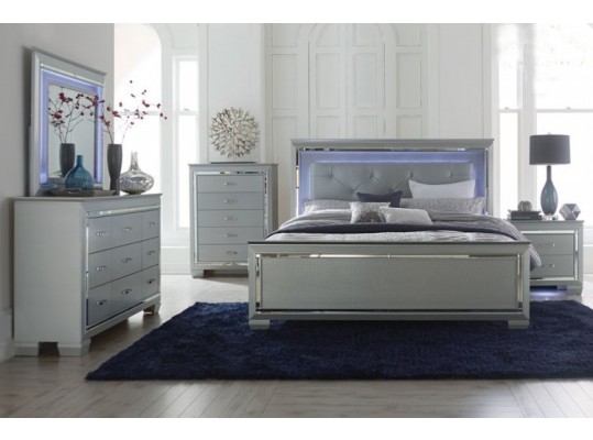 Modern Glamour Style Bedroom Set with LED Light  