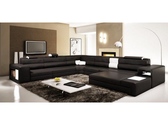 Polaris Italian Leather Sectional Sofa in Black Divani Casa