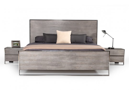  Modern Sharelle Grey Finish & Stainless Steel Bed